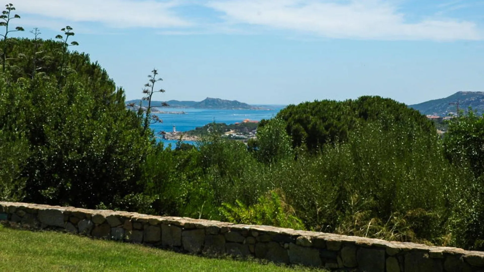 Welcomely - Porto Rafael Apartments Palau Italy